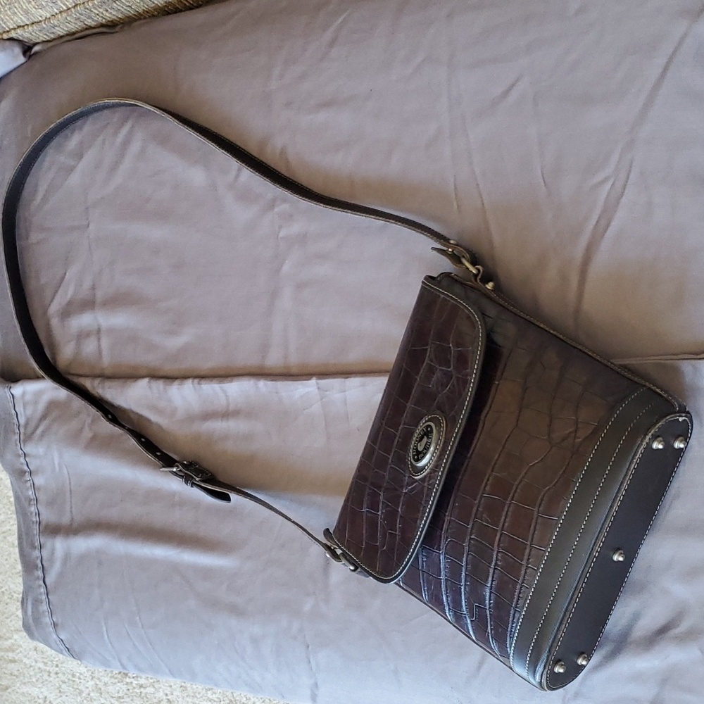 Dooney & Bourke Vintage Leather Crossbody